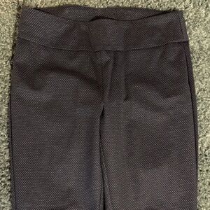 Woman's Zach & Rachel- Dark Gray /Black Pattern Pants- Size Medium